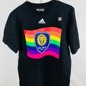 tee shirt lgbt adidas